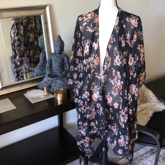 Cost Plus World Market Kimonos & Yukatas Mia Joy Black Floral Boho